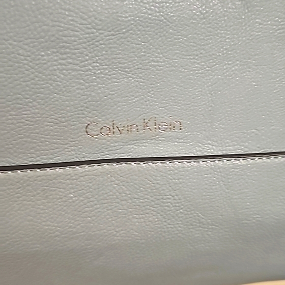 Calvin Klein's Reversible Tote, Brown/Lt. Blue, Goldtone Hardware - Picture 8 of 12